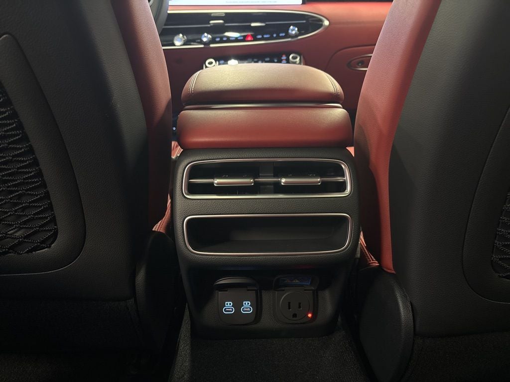 2026 Genesis GV70 3.5T Sport Advanced