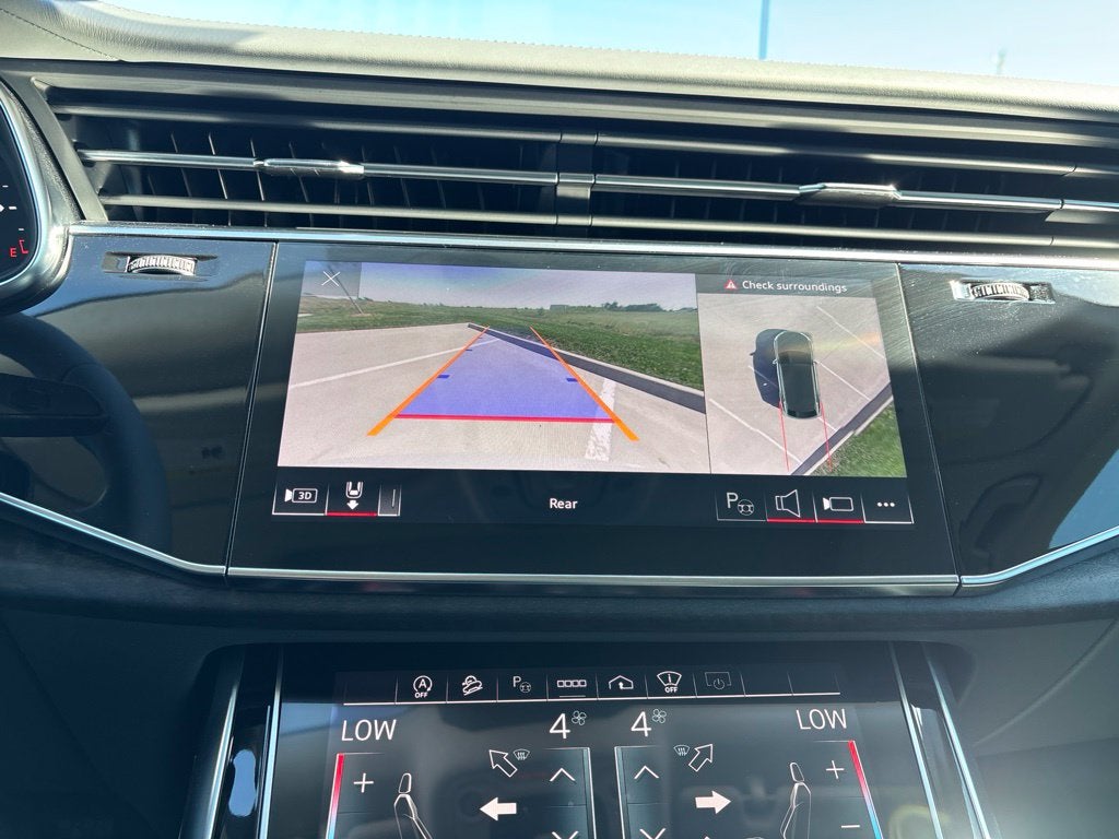 2023 Audi Q8 55 Prestige quattro