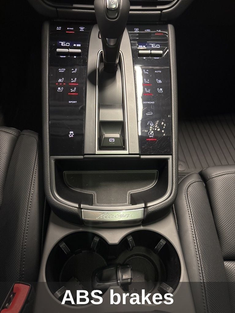 2025 Porsche Macan Base Premium Package Plus