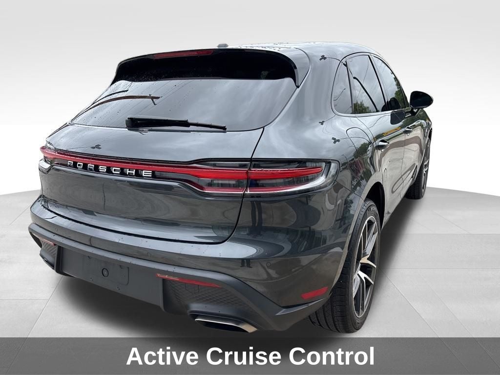 2025 Porsche Macan Base Premium Package Plus